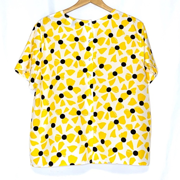 ❗️SOLD❗️1990s Vintage Silky Button Back Bow Blouse - Picture 3 of 7